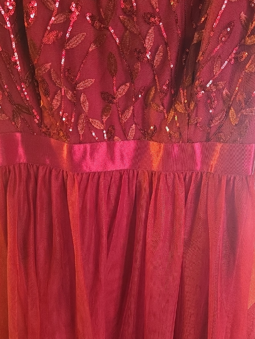 Ever Pretty Burgundy Sequin Tulle Formal Gown - Picture 4 of 6